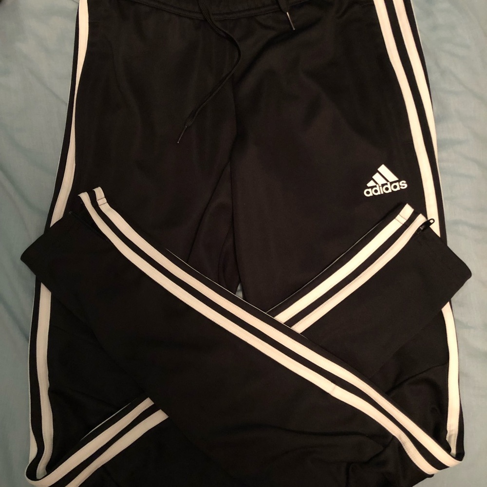 Adidas joggers with pockets and zippered leg